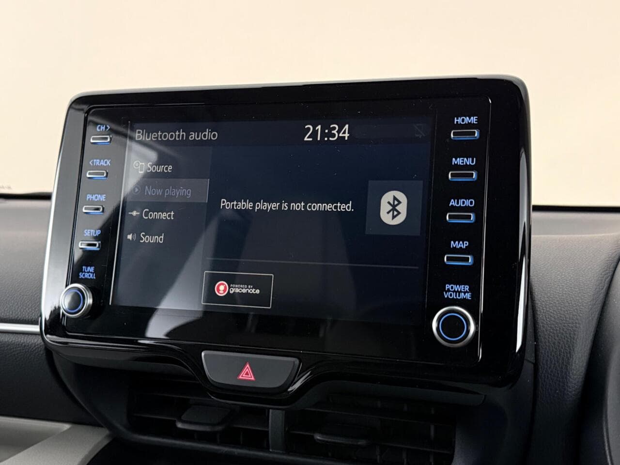 Toyota Yaris thumbnail Infotainment System