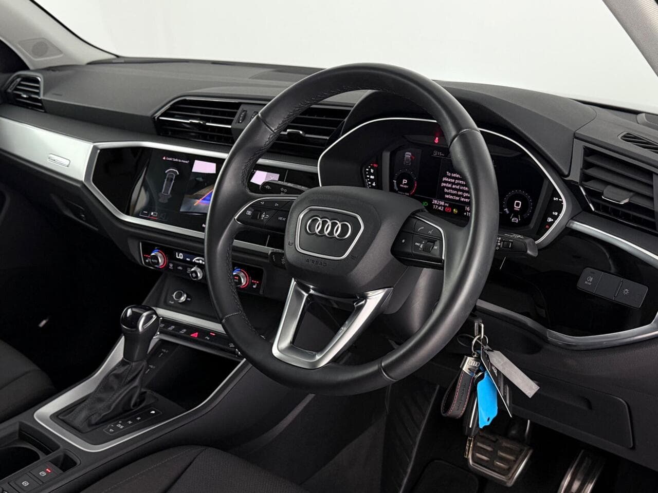 Audi Q3 thumbnail Inconclusive