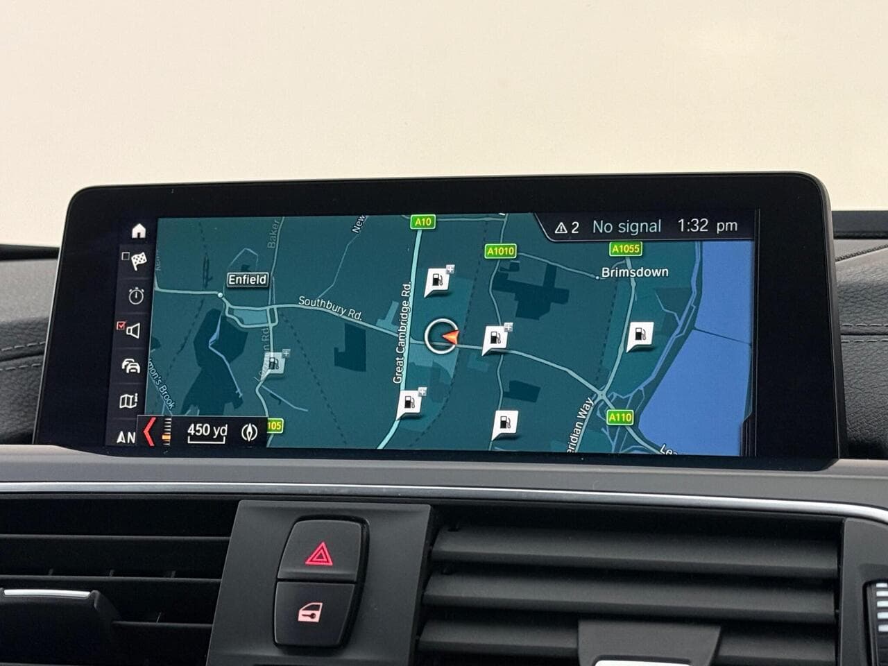 BMW 3 Series thumbnail Infotainment System