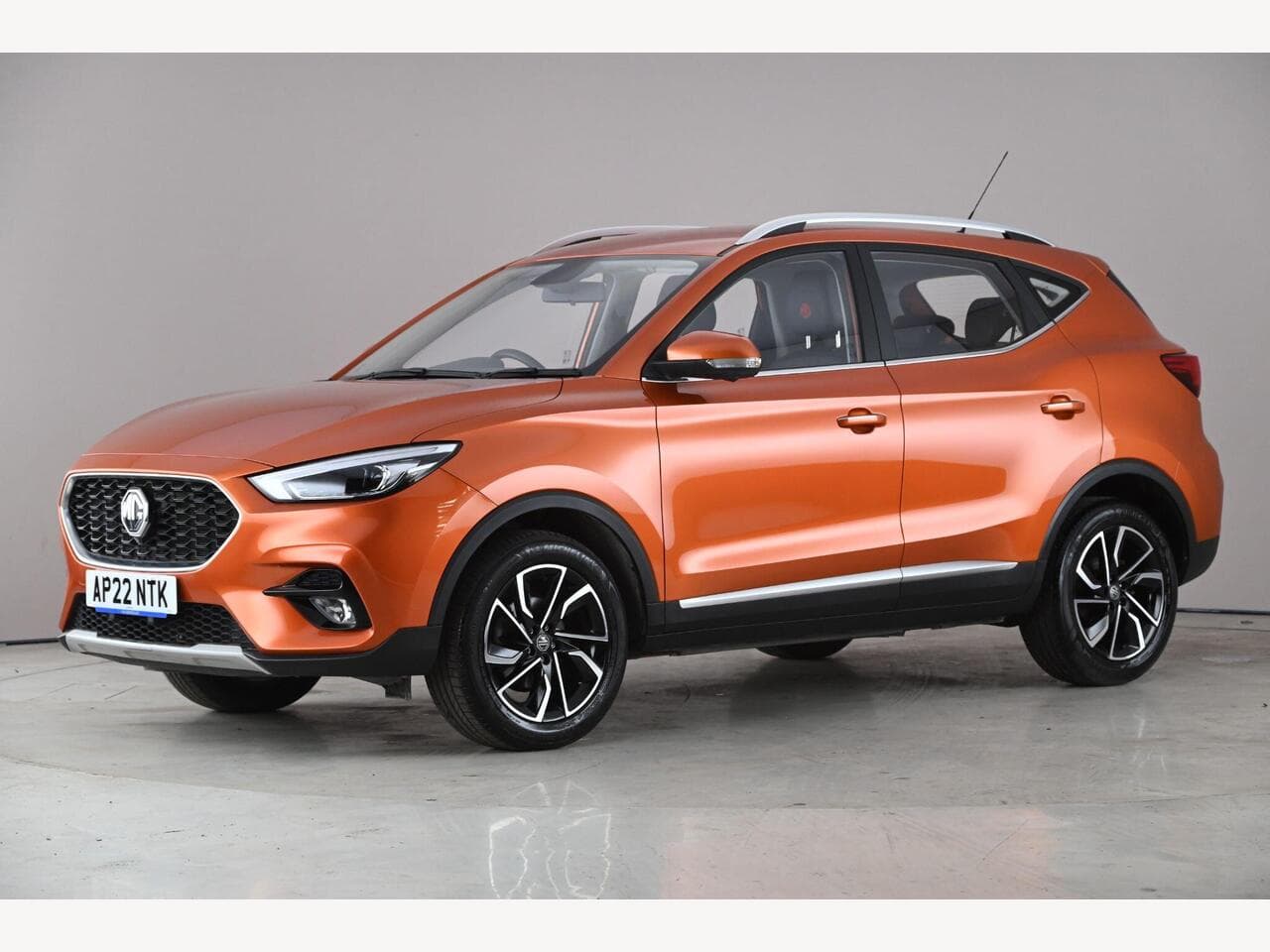 MG MG ZS thumbnail Front Left