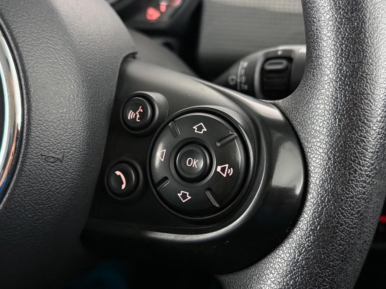 MINI Hatch thumbnail Misc Controls
