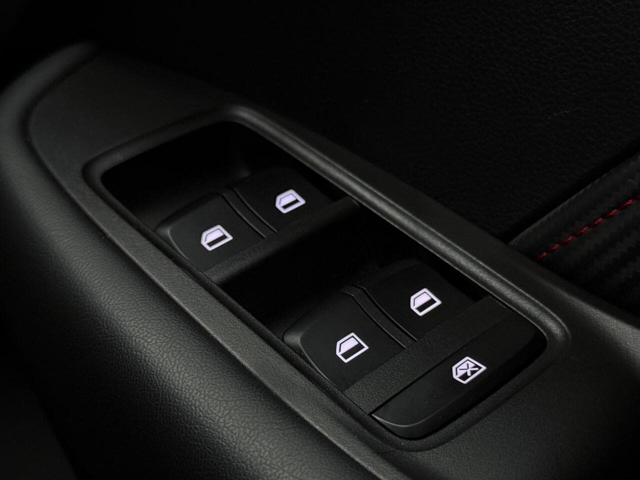 MG MG ZS thumbnail Misc Controls