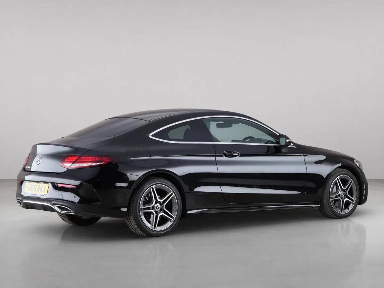 Mercedes-Benz C Class thumbnail Side Right