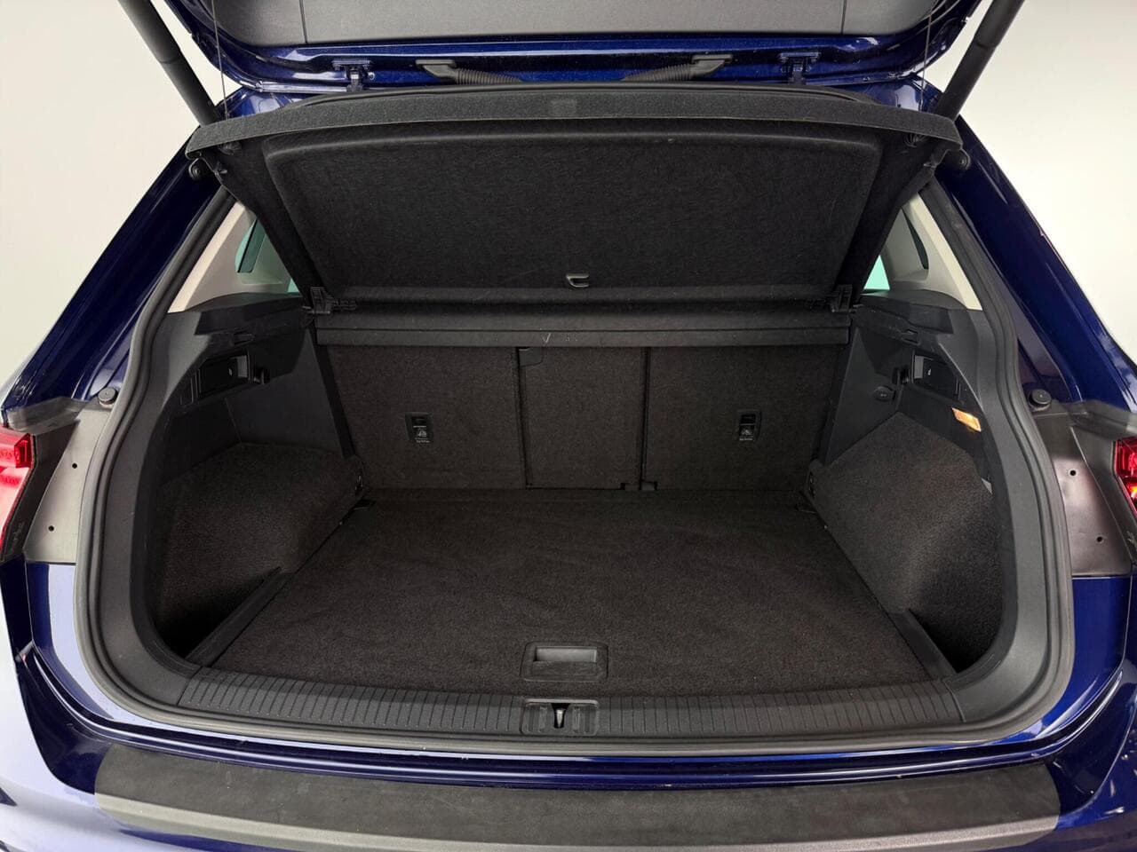 Volkswagen Tiguan thumbnail Boot