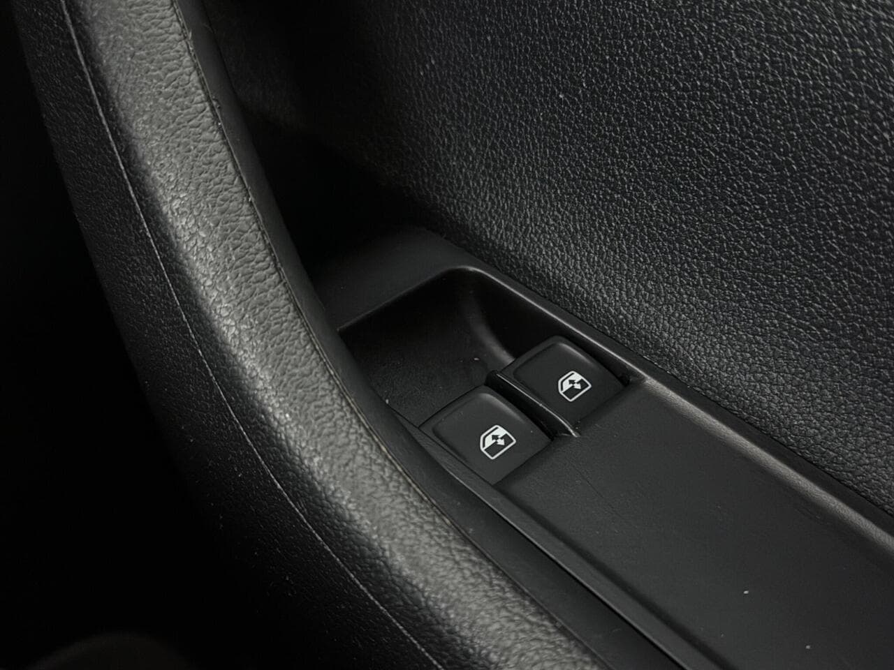 Skoda Fabia thumbnail Misc Controls