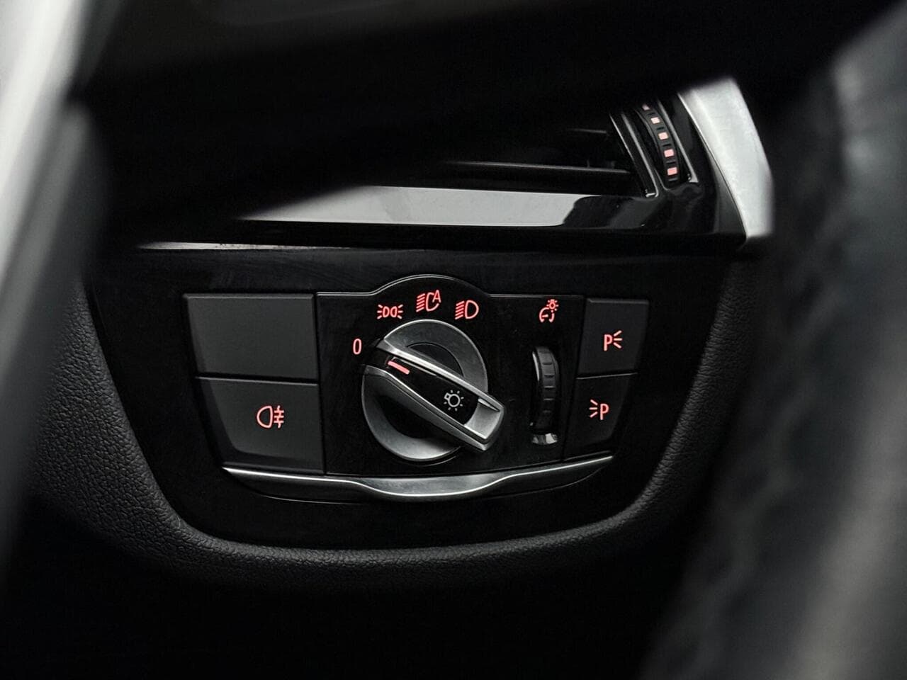 BMW 5 Series thumbnail Misc Controls