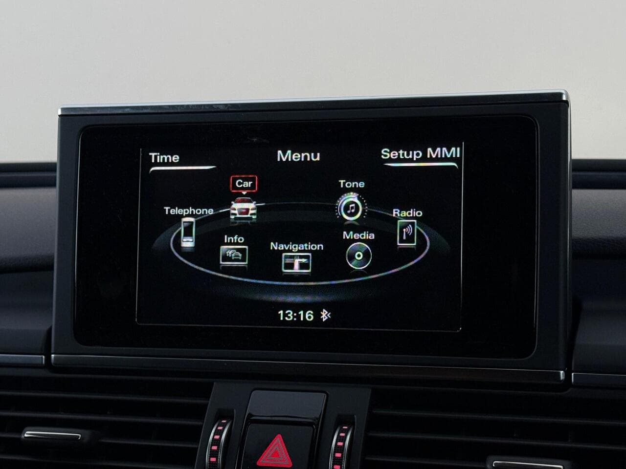 Audi A6 Allroad thumbnail Infotainment System