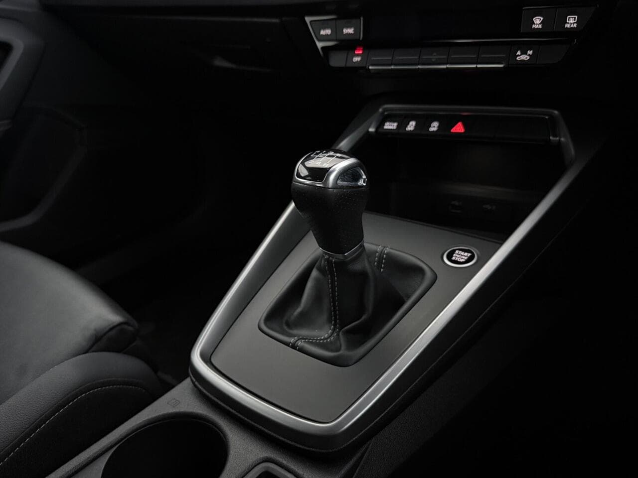 Audi A3 thumbnail Interior Front