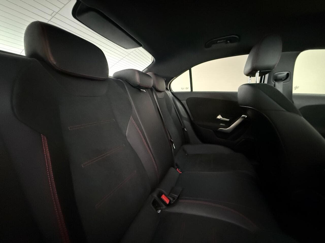 Mercedes-Benz A Class thumbnail Seats Rear
