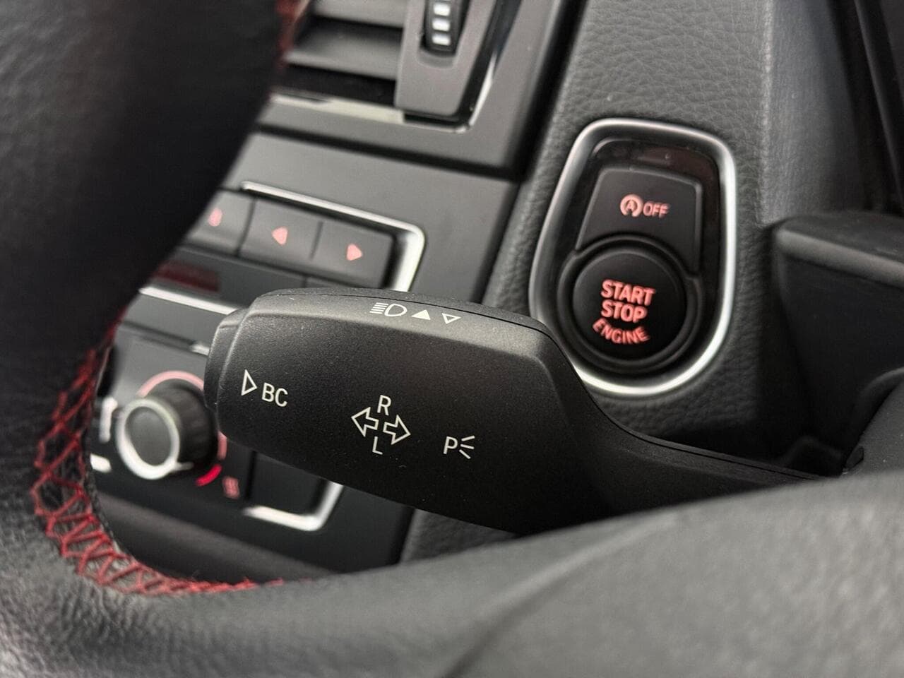 BMW 1 Series thumbnail Misc Controls