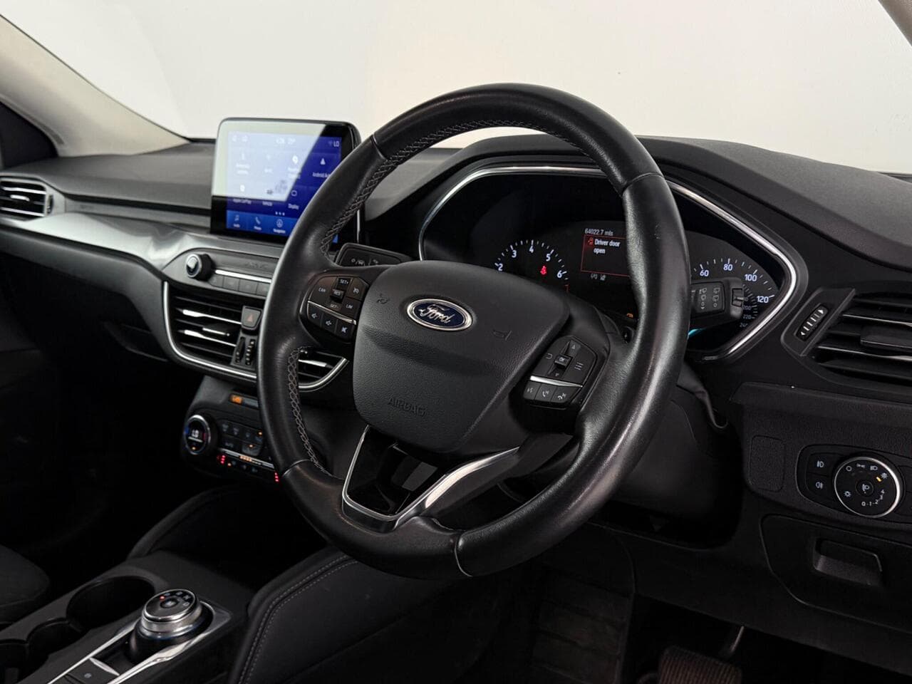 Ford Focus thumbnail Steering Wheel