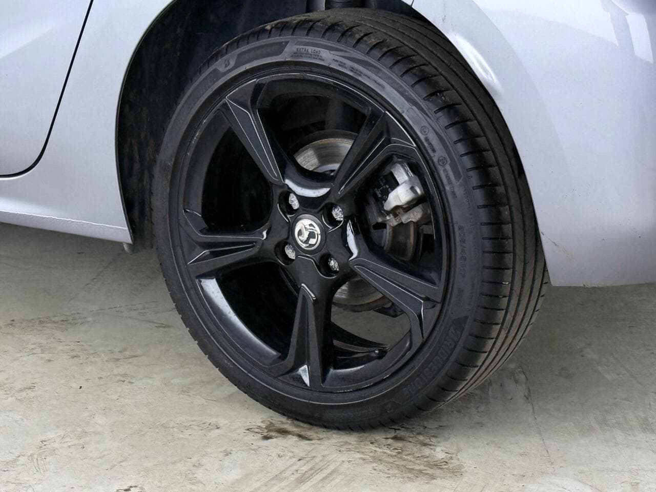Vauxhall Corsa thumbnail Wheel