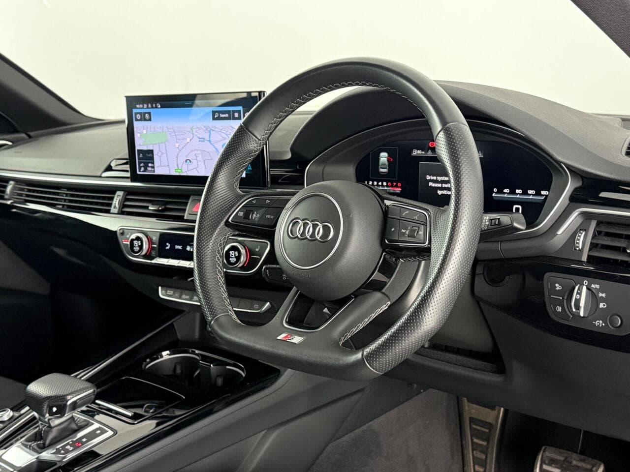Audi A4 thumbnail Inconclusive
