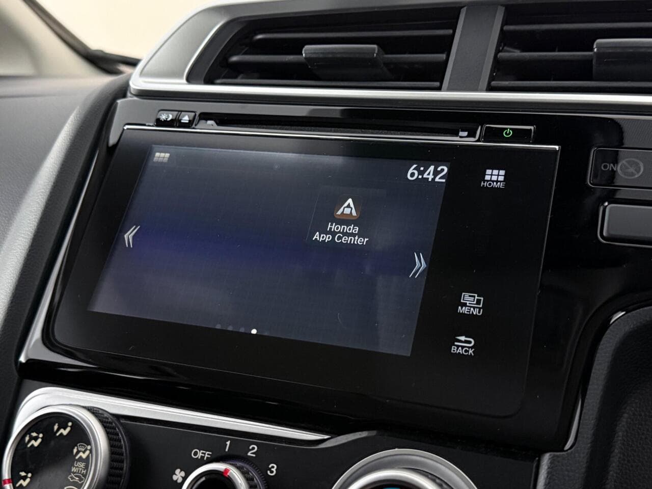Honda Jazz thumbnail Infotainment System