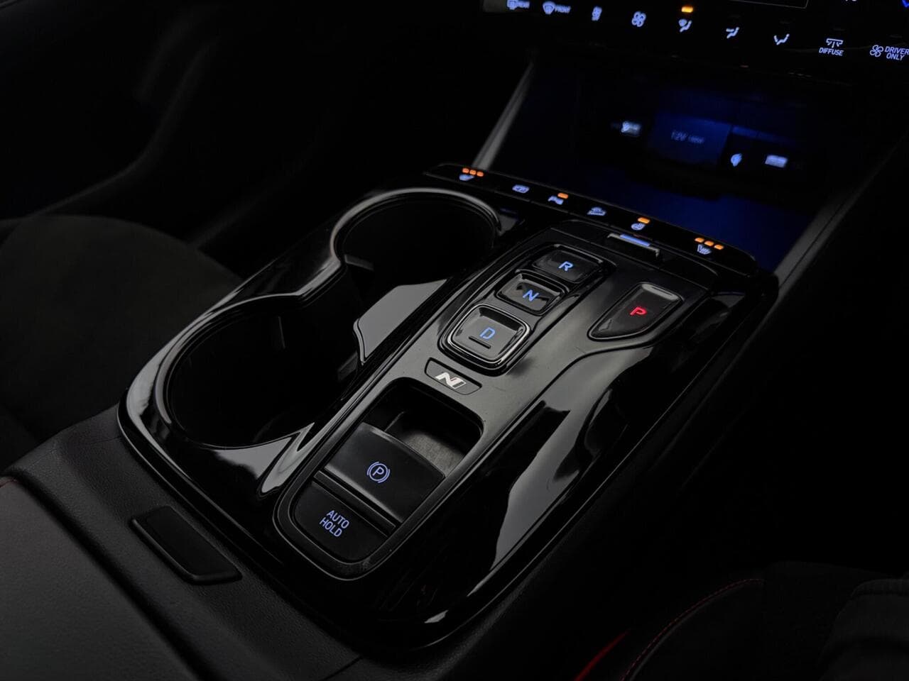 Hyundai TUCSON thumbnail Interior Front
