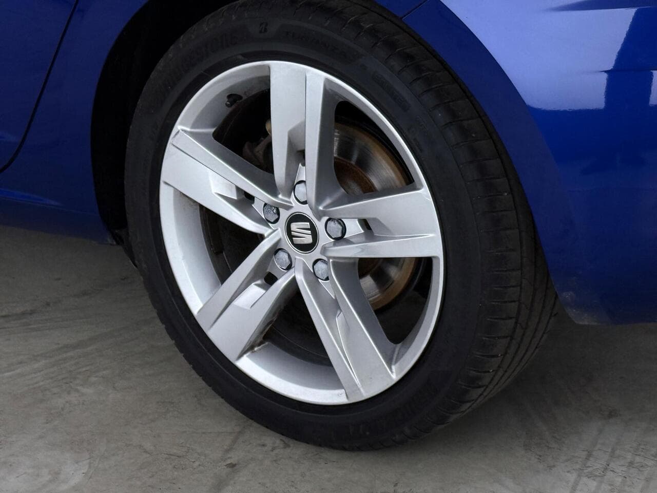 SEAT Leon thumbnail Wheel