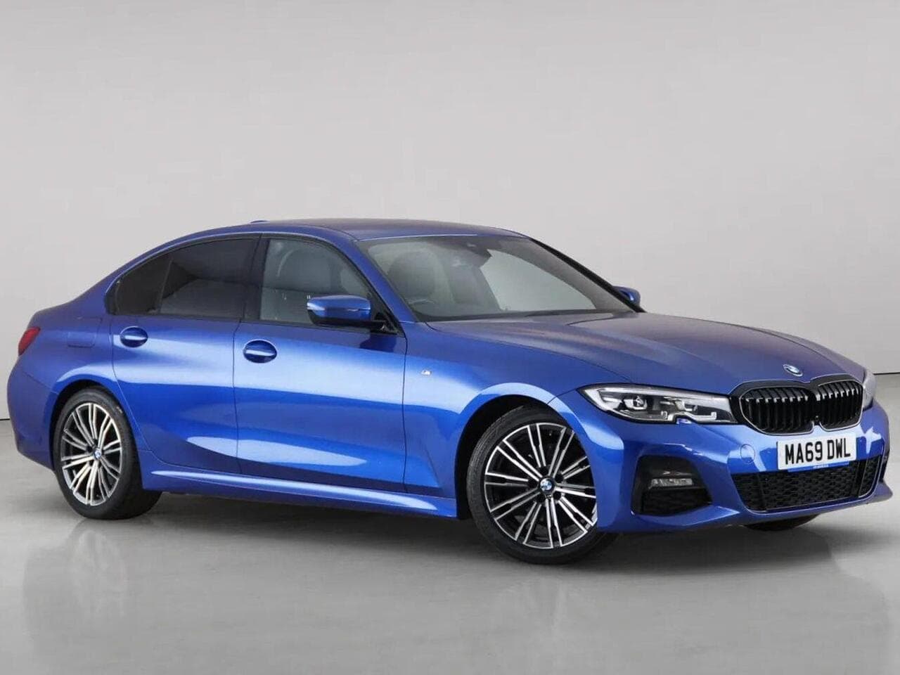 BMW 3 Series - BMW 3 Series 2.0 320i M Sport Auto Euro 6 (s/s) 4dr