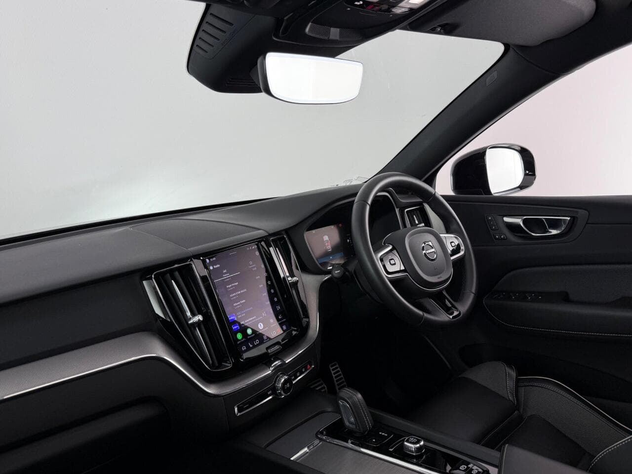 Volvo XC60 thumbnail Interior Front