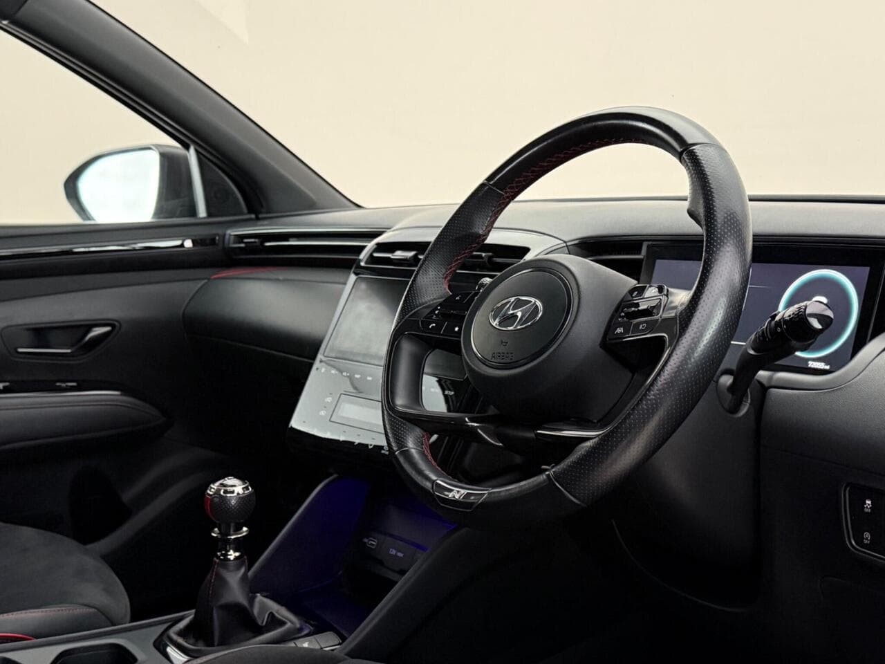 Hyundai TUCSON thumbnail Interior Front