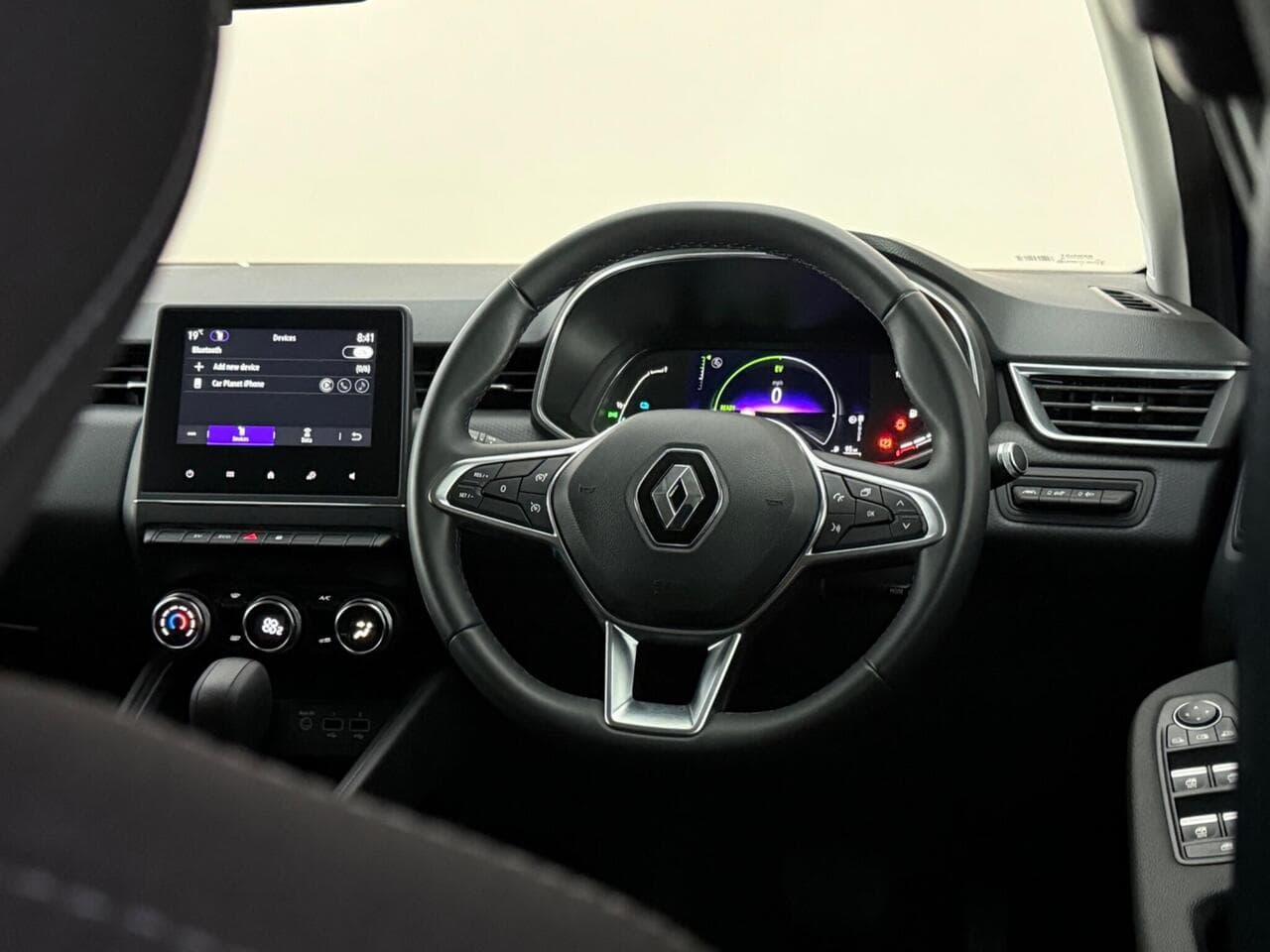 Renault Clio thumbnail Steering Wheel