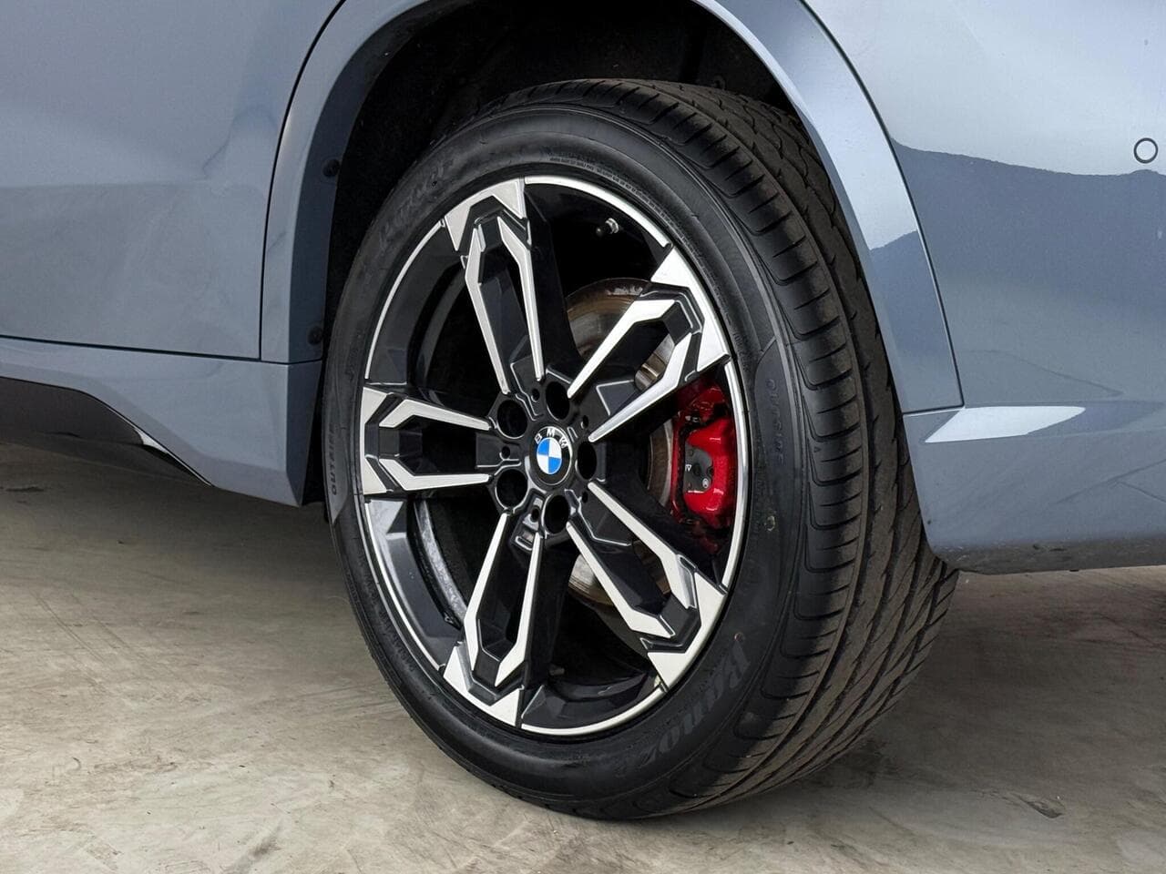 BMW X1 thumbnail Wheel
