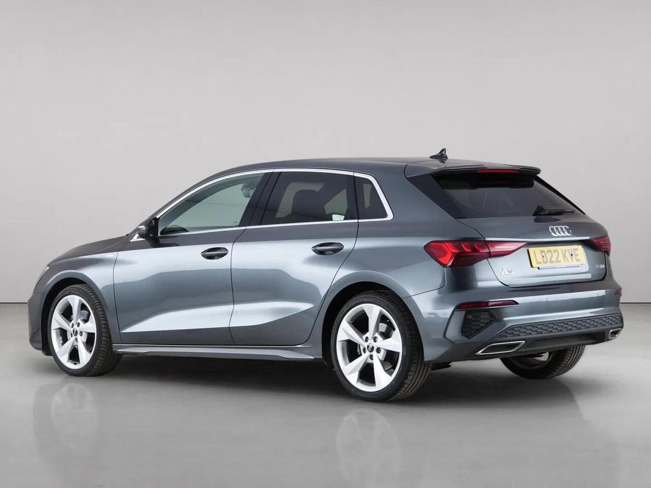 Audi A3 thumbnail Rear Left