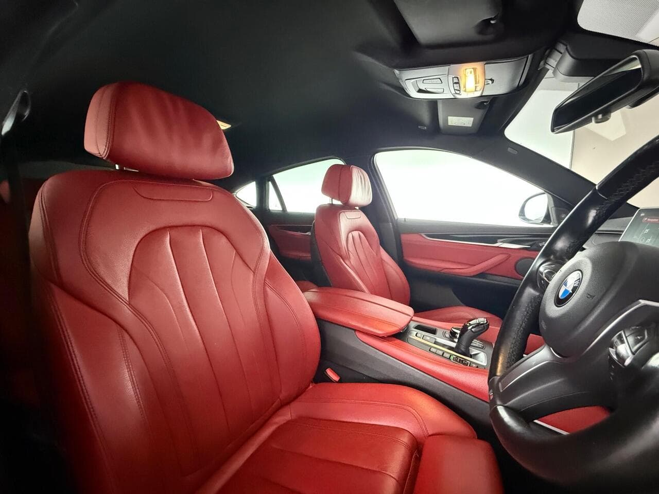 BMW X6 thumbnail Seat Driver