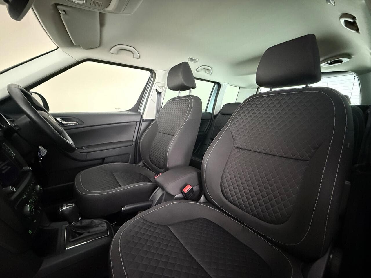 Skoda Yeti thumbnail Seat Front Passenger