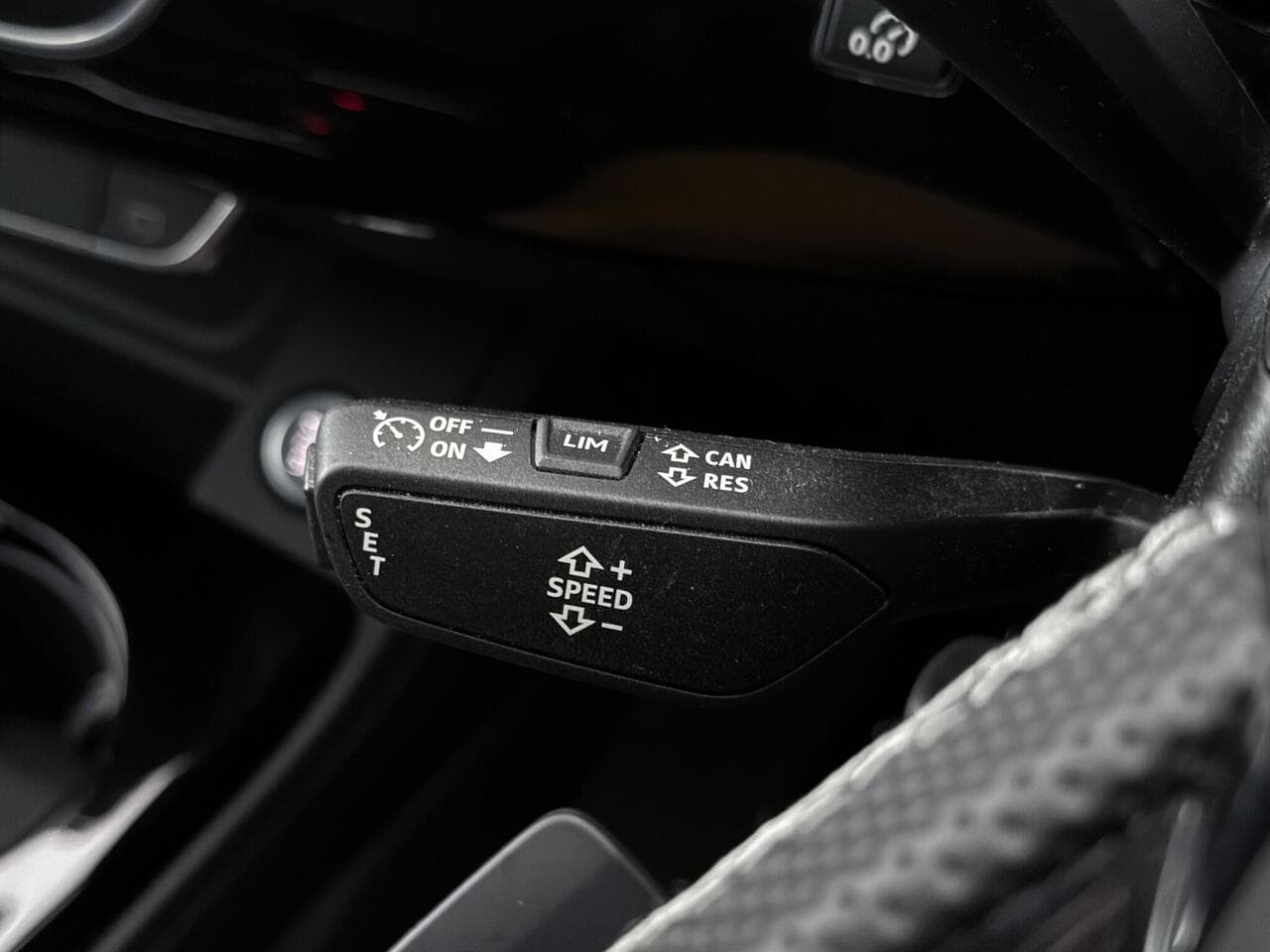 Audi A4 Avant thumbnail Misc Controls