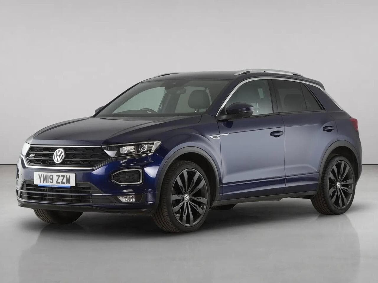 Volkswagen T-Roc thumbnail Front Left