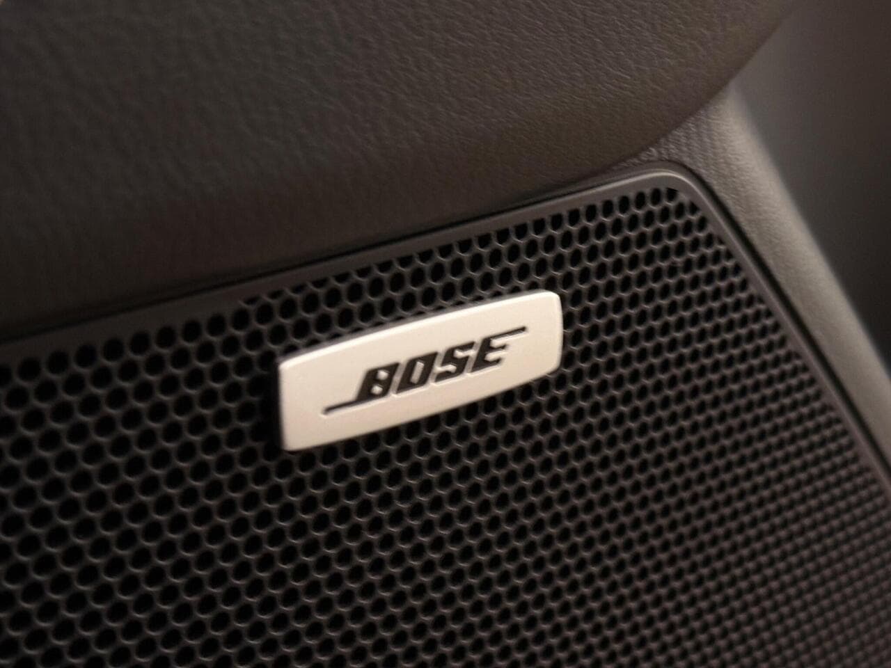 Mazda CX-5 thumbnail Misc Controls