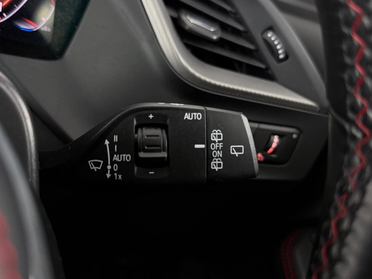 BMW 1 Series thumbnail Misc Controls
