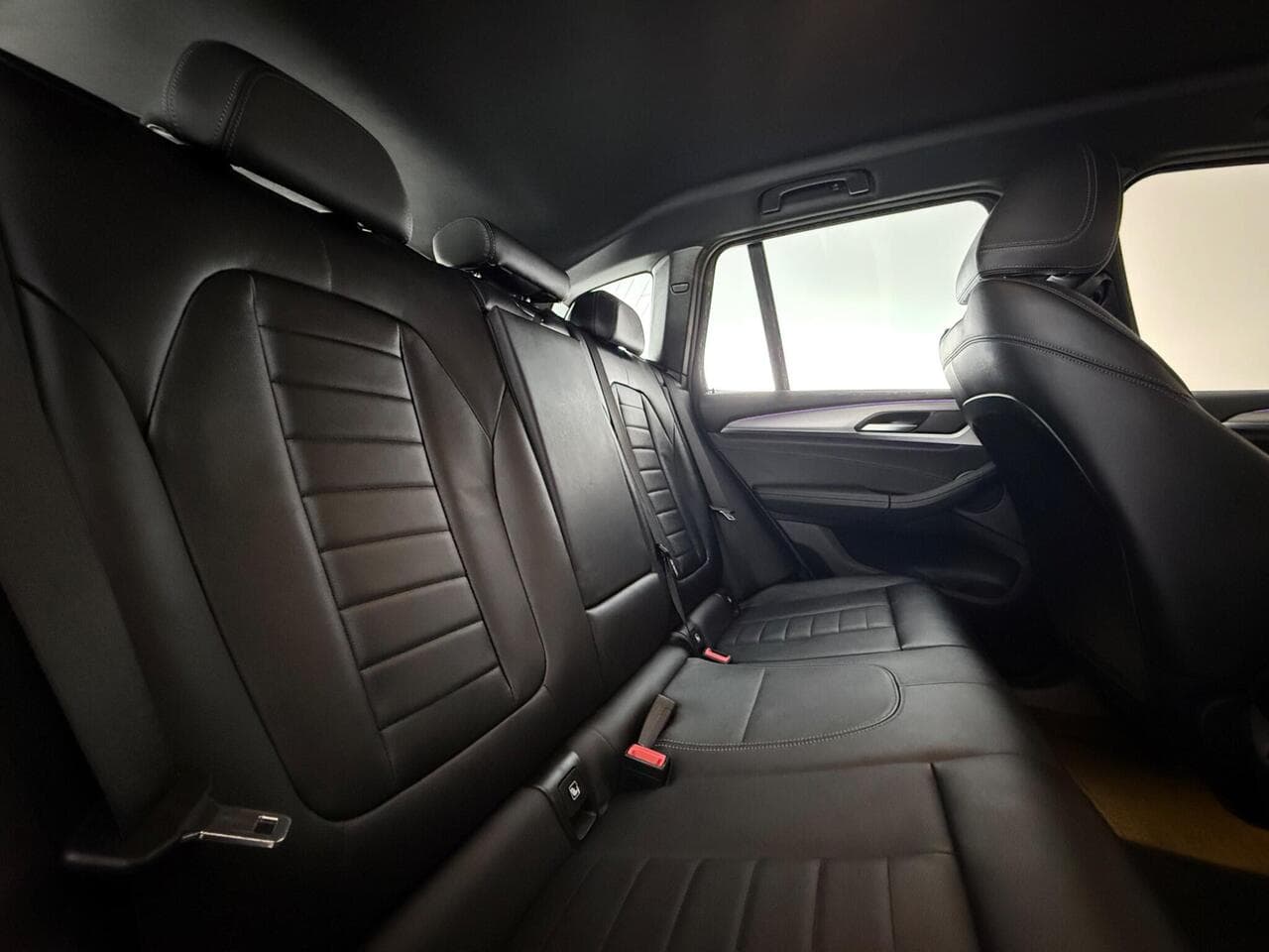 BMW X3 thumbnail Seats Rear
