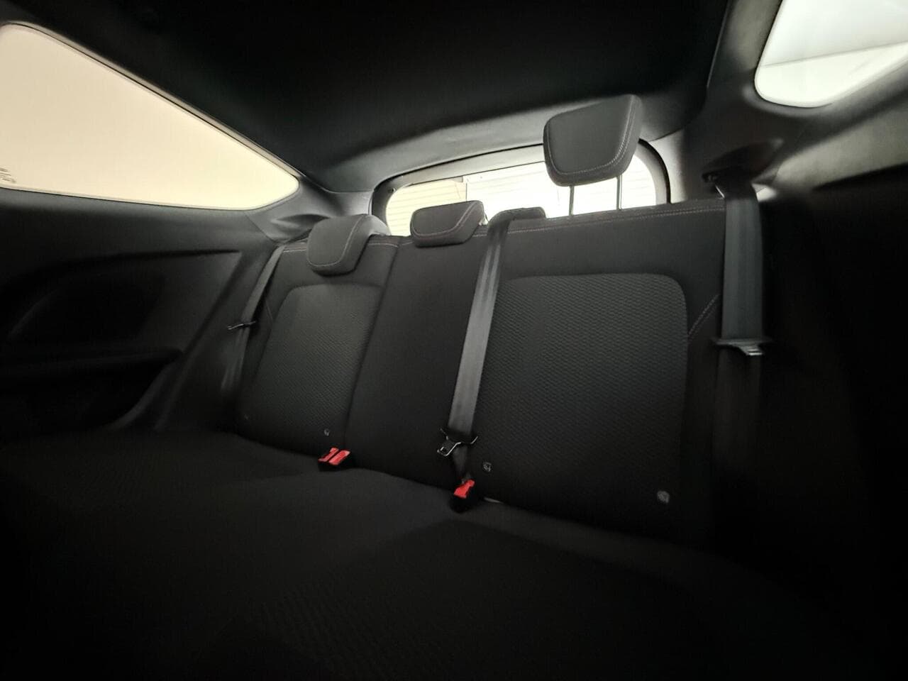 Ford Fiesta thumbnail Seats Rear