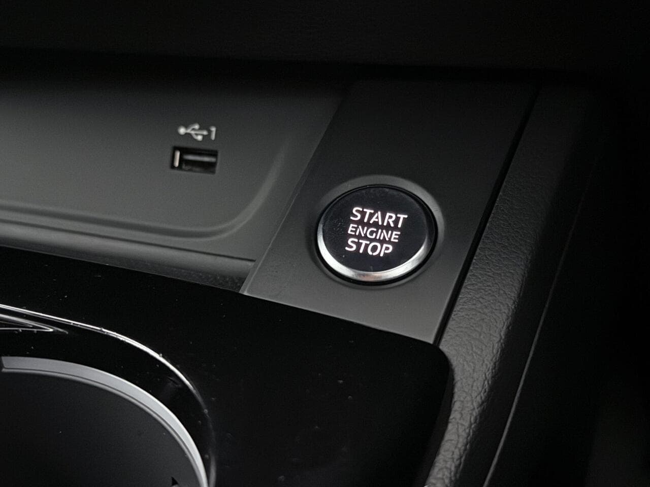 Audi A4 Avant thumbnail Misc Controls