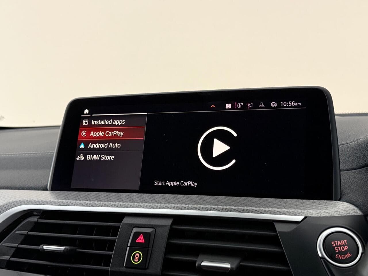 BMW X4 thumbnail Infotainment System