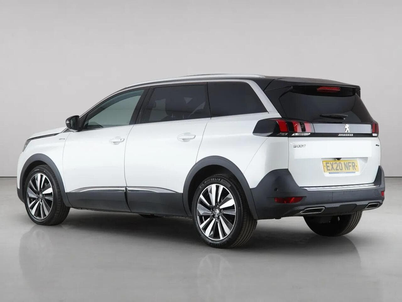 Peugeot 5008 thumbnail Rear Left