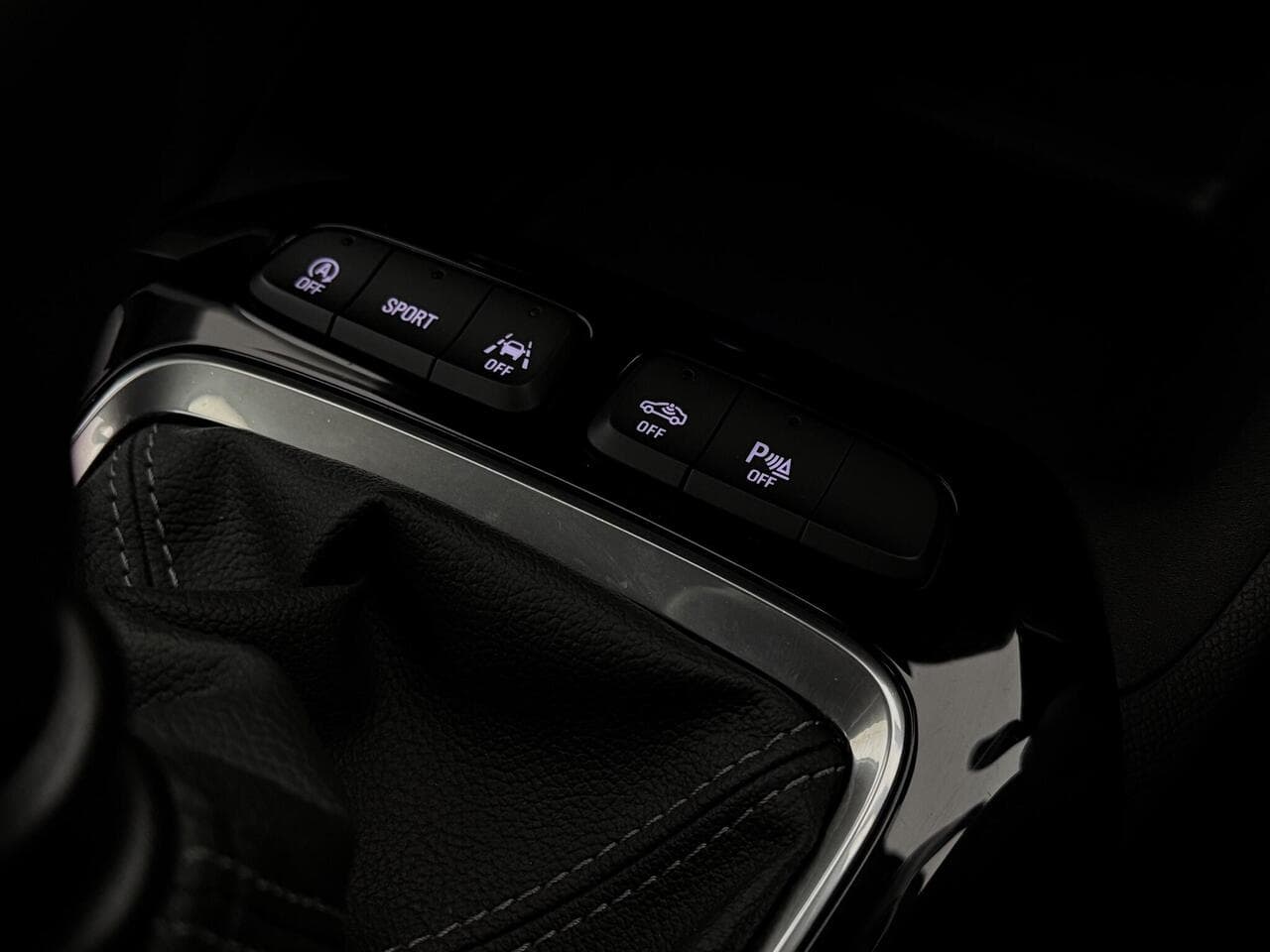 Vauxhall Corsa thumbnail Misc Controls