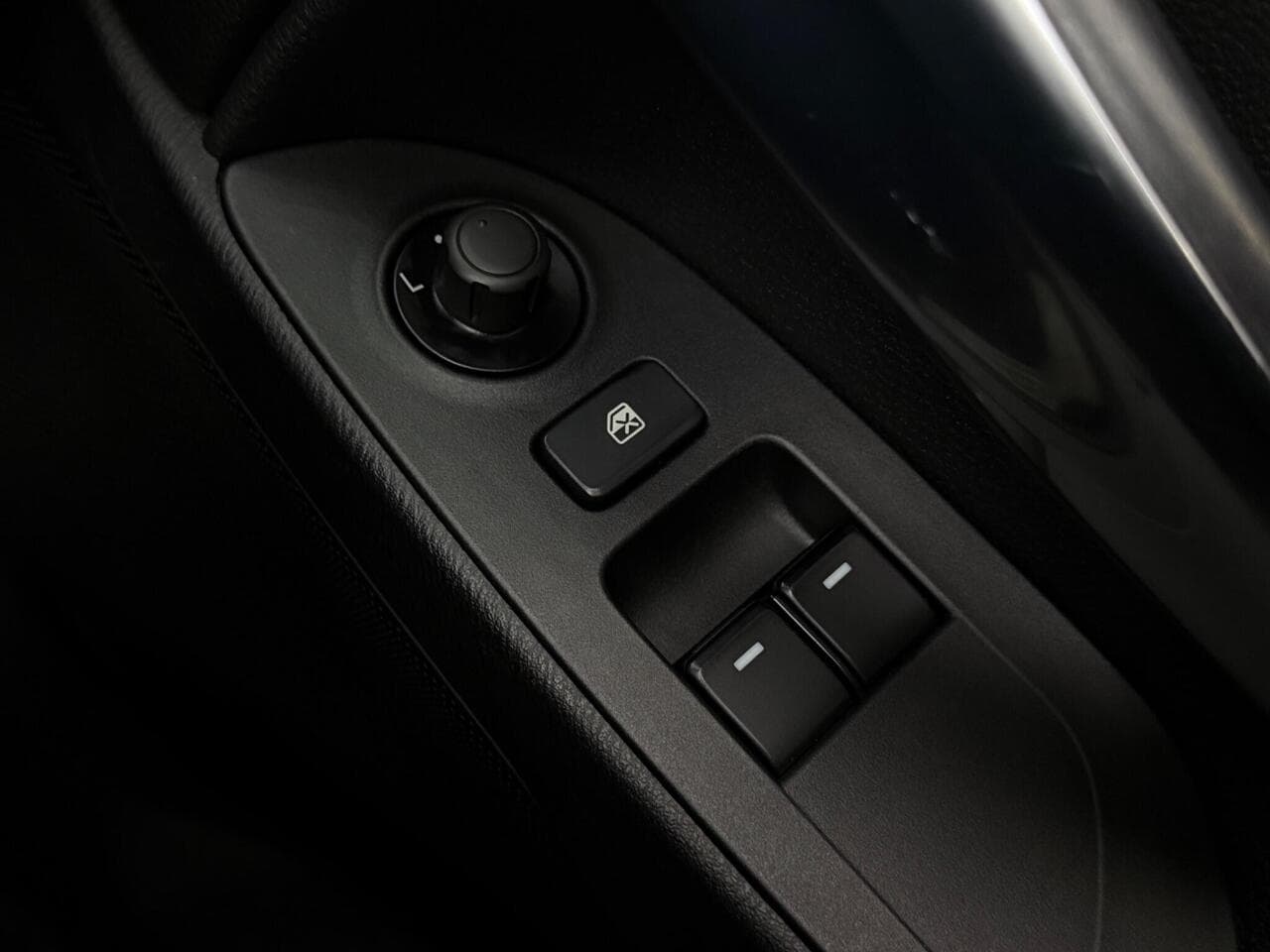 Fiat 124 Spider thumbnail Misc Controls