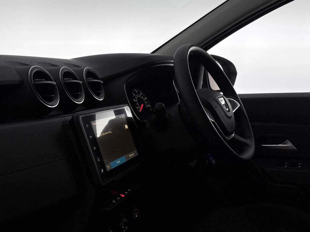 Dacia Duster thumbnail Interior Front