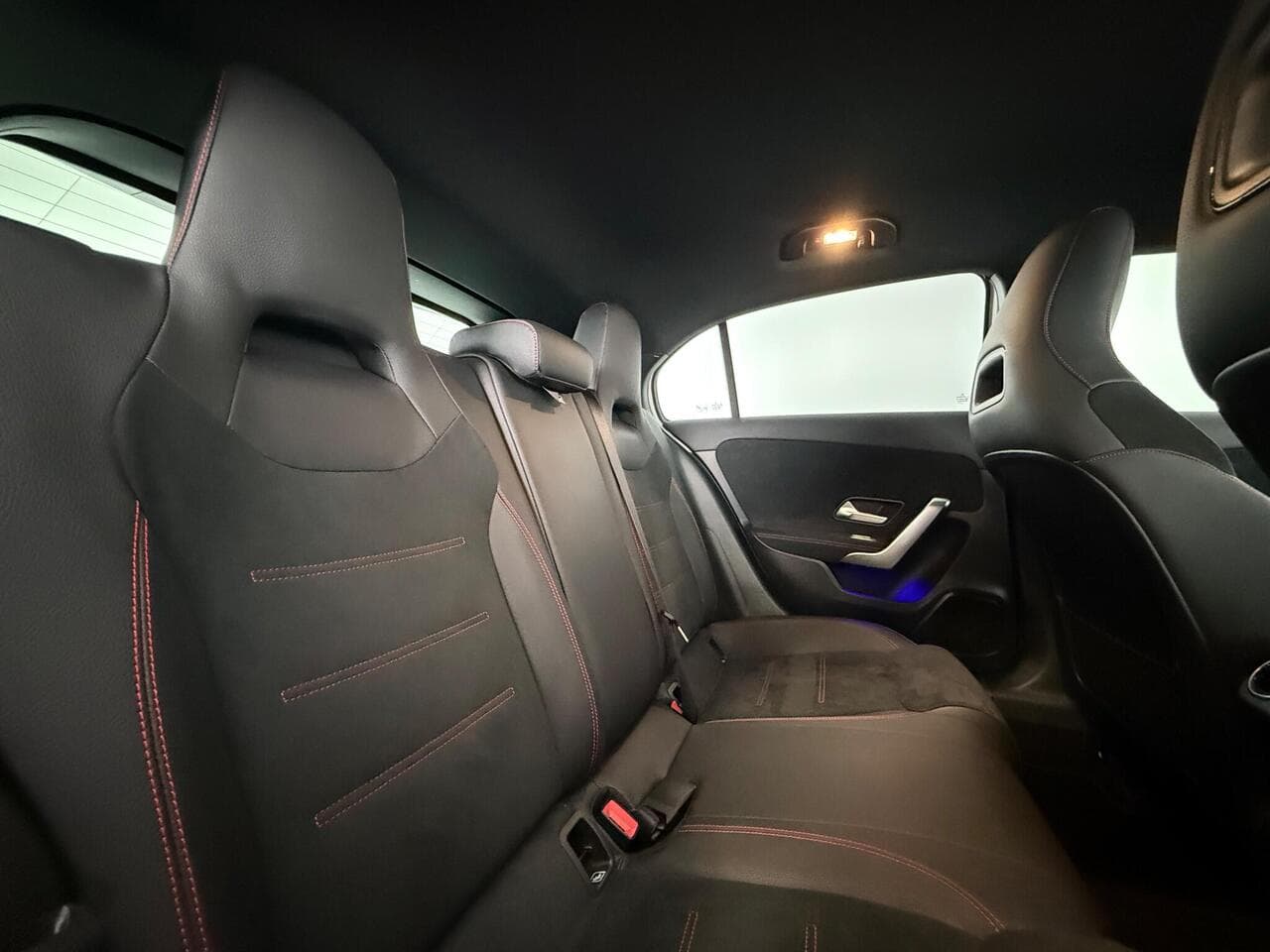 Mercedes-Benz A Class thumbnail Seats Rear