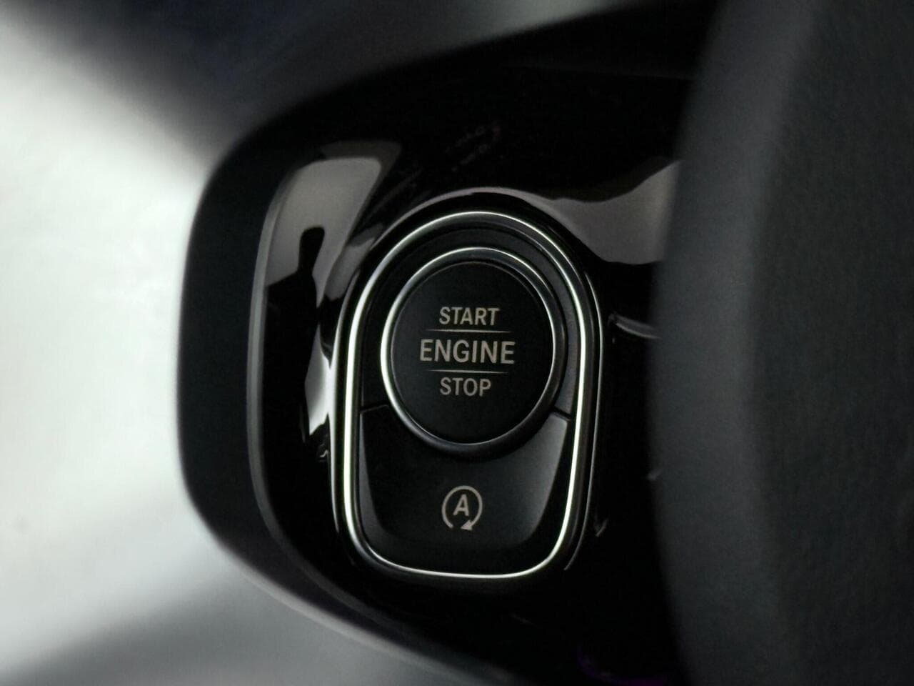 Mercedes-Benz B Class thumbnail Misc Controls