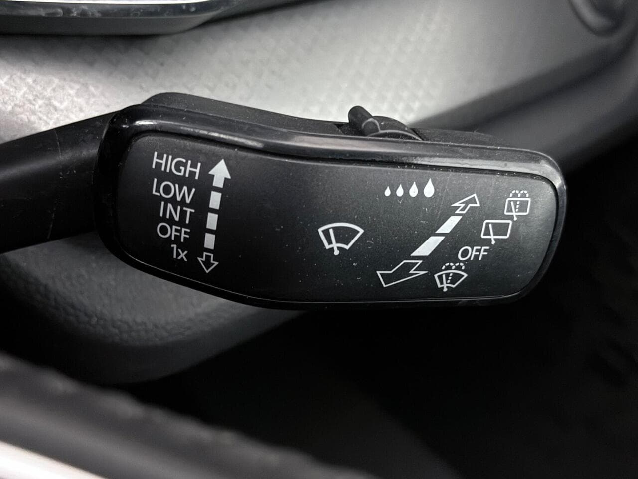 Skoda Octavia thumbnail Misc Controls