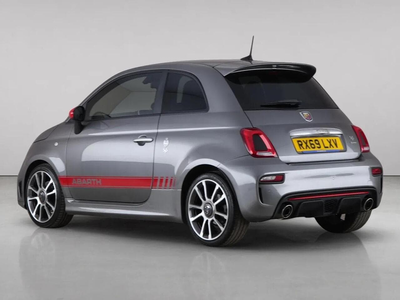 Abarth 595 thumbnail Rear Left