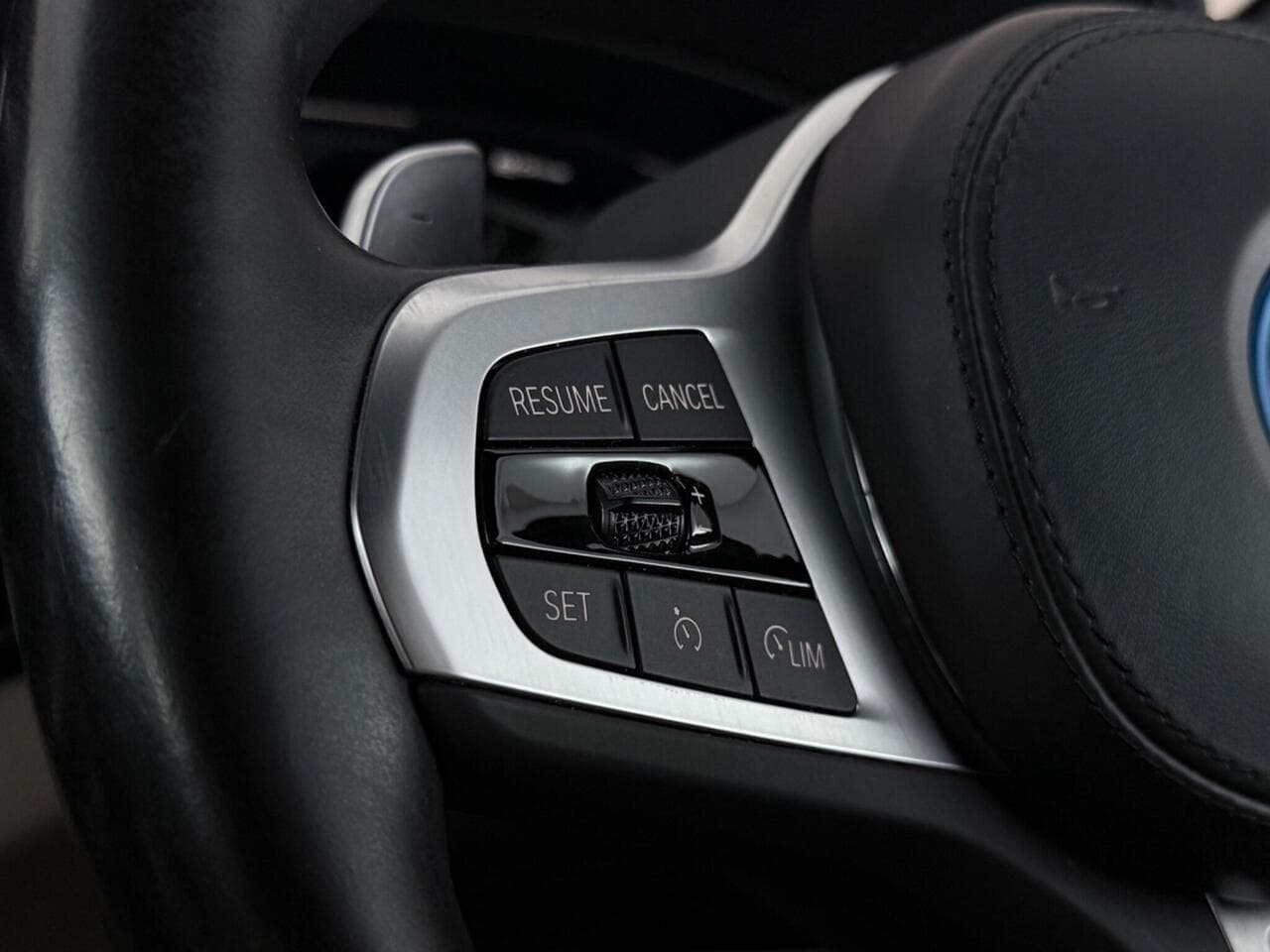 BMW 5 Series thumbnail Misc Controls