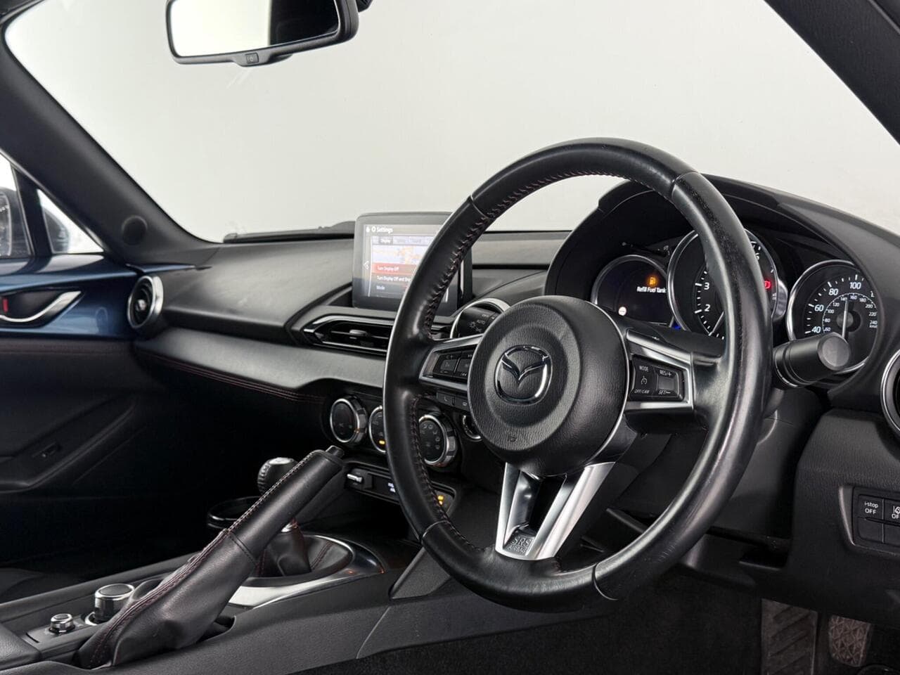 Mazda MX-5 RF thumbnail Interior Front