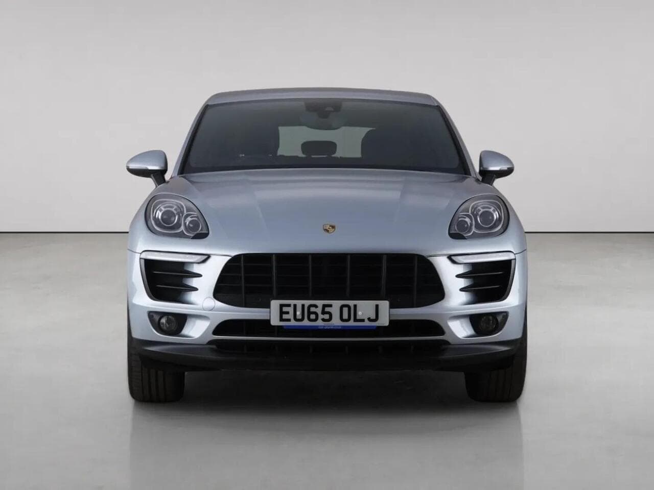Porsche Macan thumbnail Front
