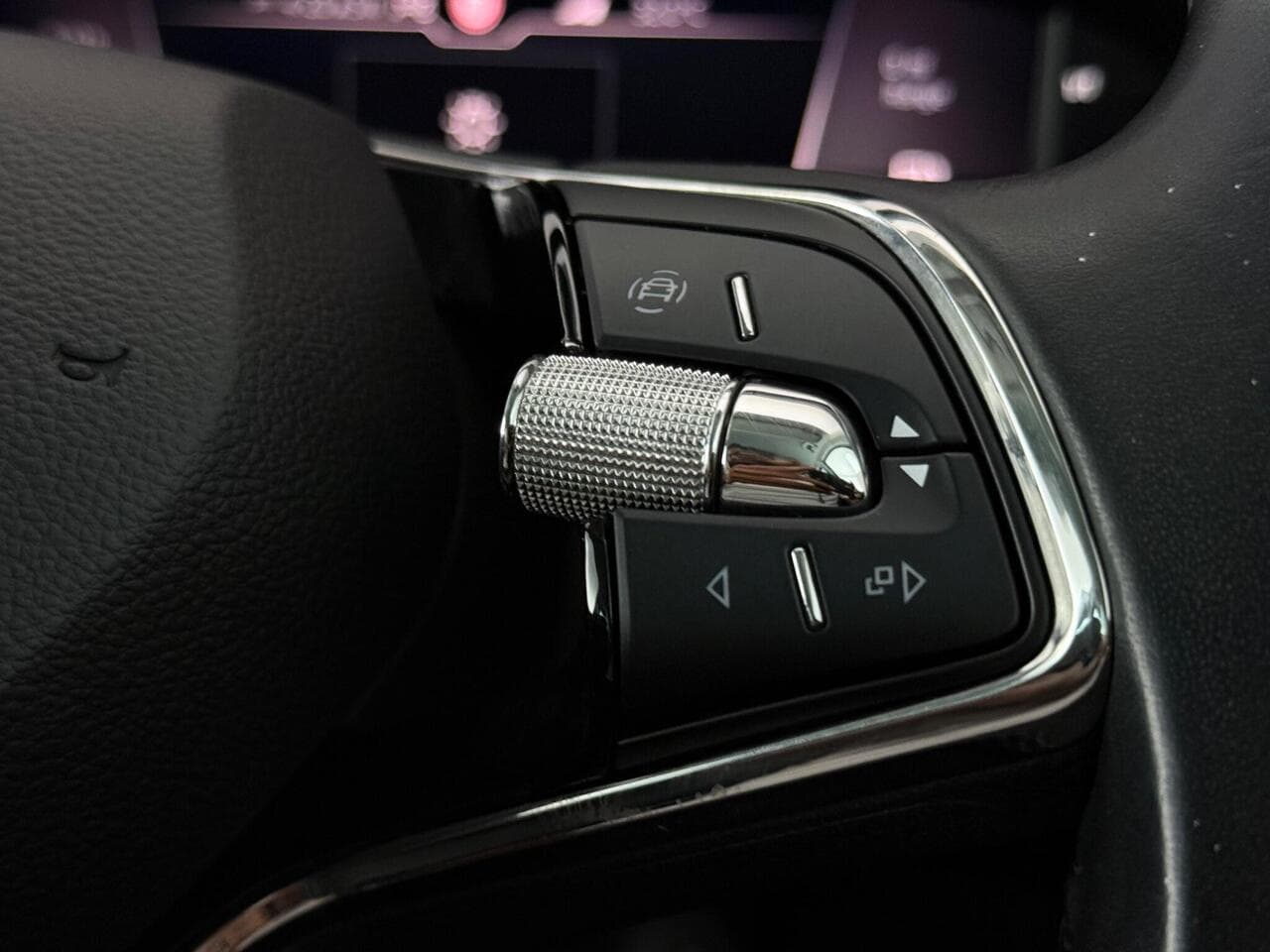 Skoda Kodiaq thumbnail Misc Controls