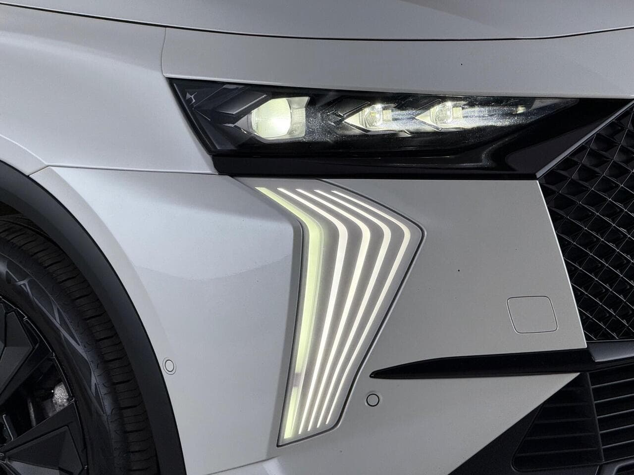 DS AUTOMOBILES DS 7 thumbnail Inconclusive