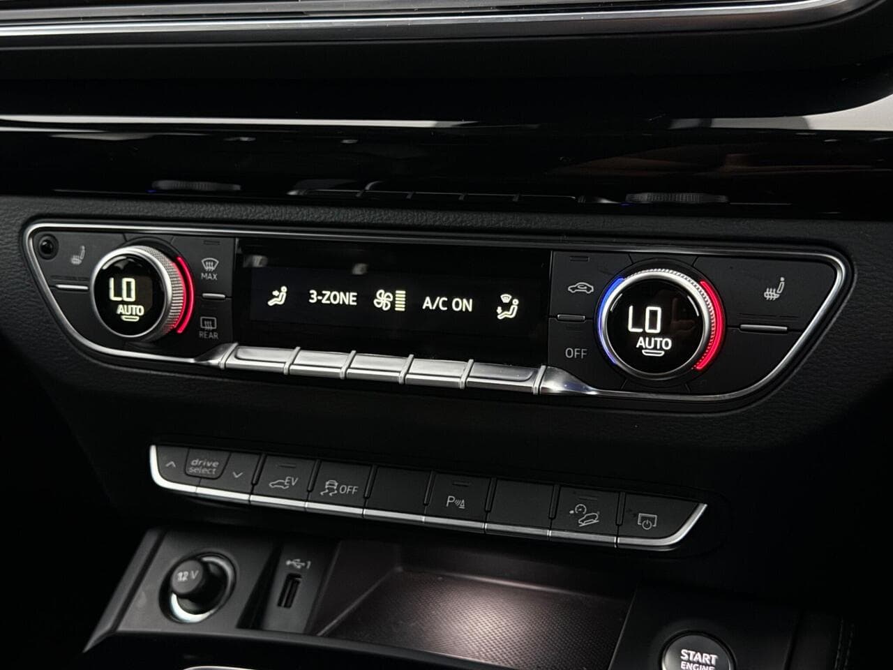 Audi Q5 thumbnail Infotainment System
